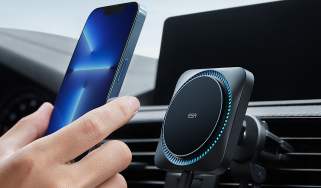 ESR Qi2 MagSafe car phone charger